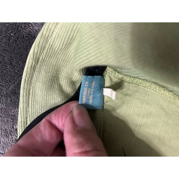 Tommy Bahama Relax, 1/4 zip, long sleeve over sized pullover sweater, Size L - Picture 8 of 8